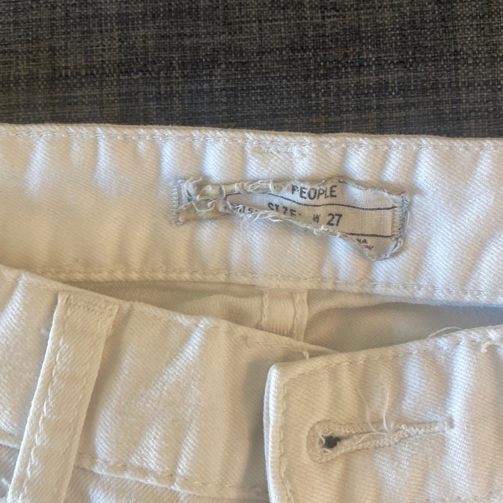 Free people skinny white jeans.